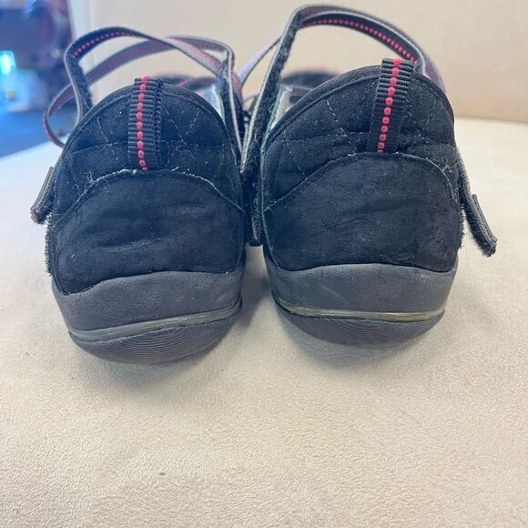 J-41 Adventure On Aquarius Black Velvet Sneakers sz 9 EUC - Picture 6 of 7